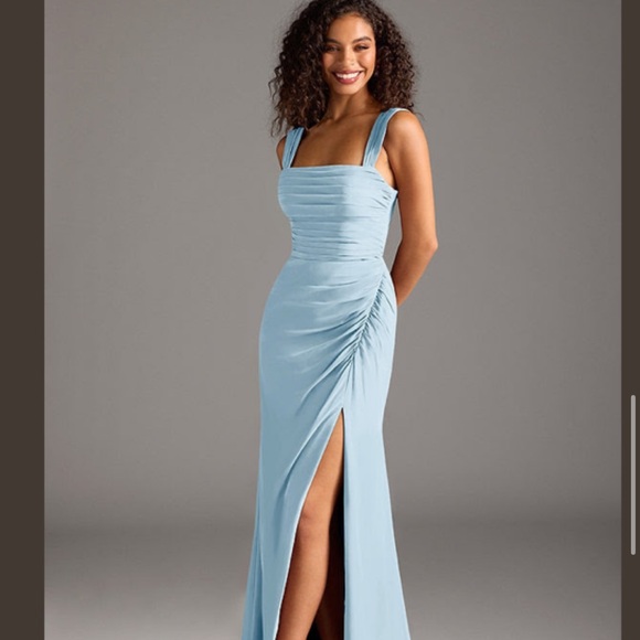 Azazie Dresses & Skirts - Azazie Jesaphine Dress